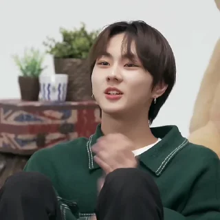 Sticker from 🫂’ JUNGWON  » @SUNOOWO