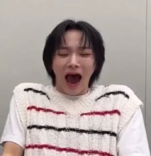 😩 emoji Стиркеры Бойнекдо @sozdat_stikery_bot Telegram sticker 15 of 23