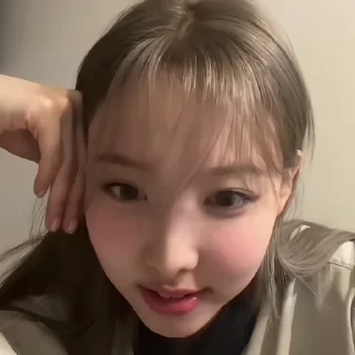 🥜 emoji nayeon @e7cse Telegram sticker 10 of 50