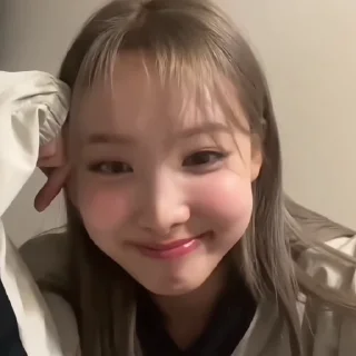 🥜 emoji nayeon @e7cse Telegram sticker 12 of 50