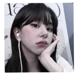 🍓 emoji chaeyoung by @leeiwes Telegram sticker 6 of 25