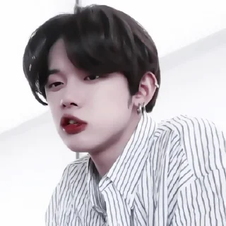 🍒 emoji ` 𝗬𝗲𝗼𝗻𝗷𝘂𝗻 𝗯𝘆 @m2e58l Telegram sticker 22 of 35