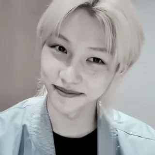 📷 emoji 𖥻 felix : 📷 : @lumicore_present Telegram sticker 15 of 40