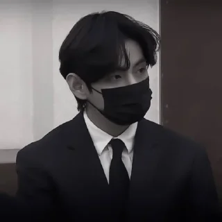 Sticker from #taehyung show «🎩 by @lumicore_present