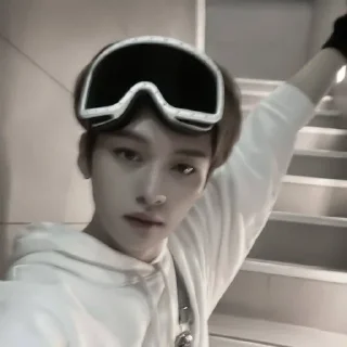 Sticker from minho for you
lowsull