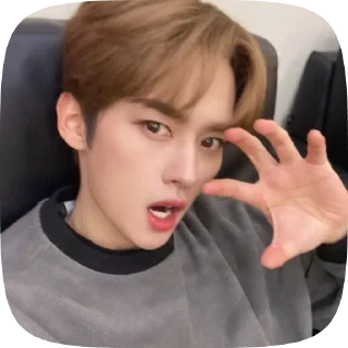 🌟 emoji ★ I| ᥣᥱᥱ κᥒ𖹭ᥕ. 🐈 @maoooq. Telegram sticker 7 of 30