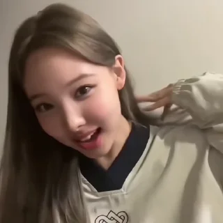 Sticker from nayeon @e7cse