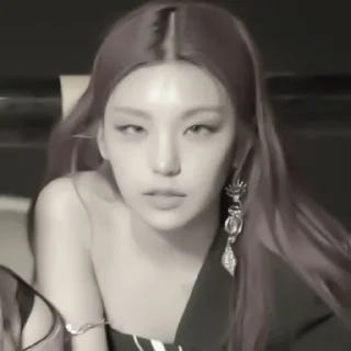 🍥 emoji 🍥 ꒱ #yeji ᝢ by @virtstik ᝢ Telegram sticker 7 of 35