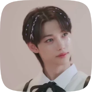 🌟 emoji lee felix Telegram sticker 5 of 18