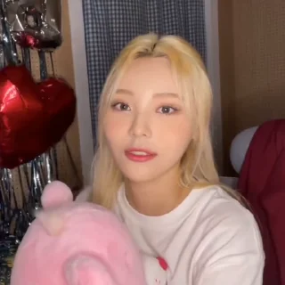 💫 emoji &' jinsoul ‼️ @msp1x Telegram sticker 16 of 30