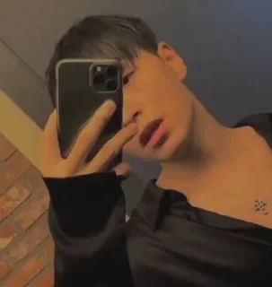 Sticker from SIMON D ‼️ @C00OGI3