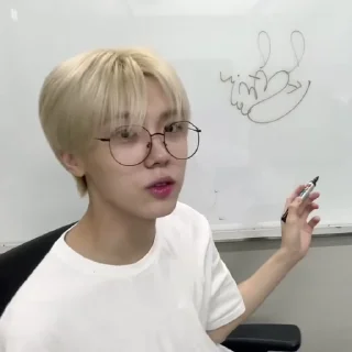 🦷 emoji ★ seongmin ! ¡ Telegram sticker 18 of 35