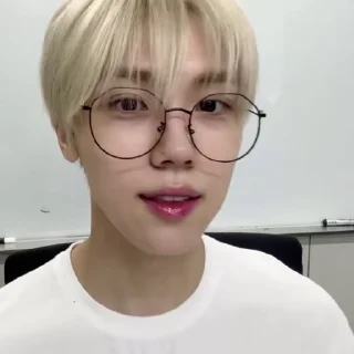 🦷 emoji ★ seongmin ! ¡ Telegram sticker 7 of 35
