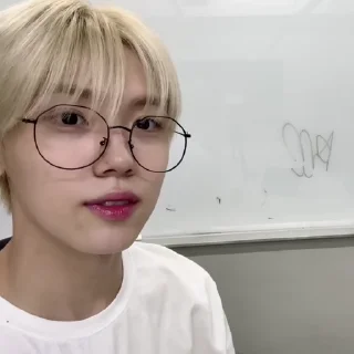 🦷 emoji ★ seongmin ! ¡ Telegram sticker 23 of 35