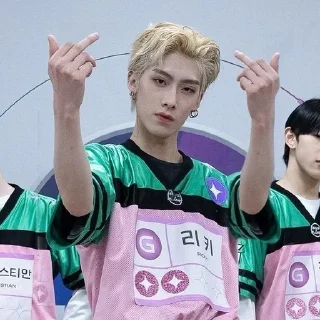 🖕 emoji boys planet Telegram sticker 5 of 91