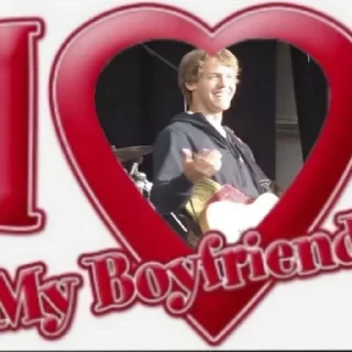 Sticker from Sebastian Vettel : @ahhaslllal