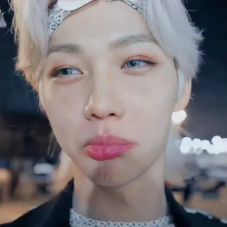 🥺 emoji Lee Felix... ♡ Telegram sticker 10 of 112