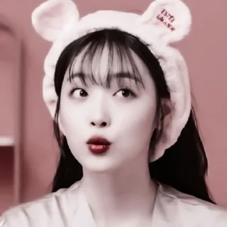 💅 emoji #sulli aesthetic «💅🏻 by @lumicore_present Telegram sticker 23 of 36