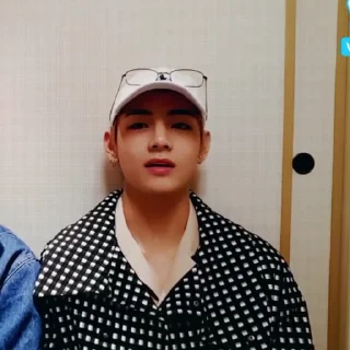 🥖 emoji taehyung : @heslu @jeonlie Telegram sticker 14 of 30