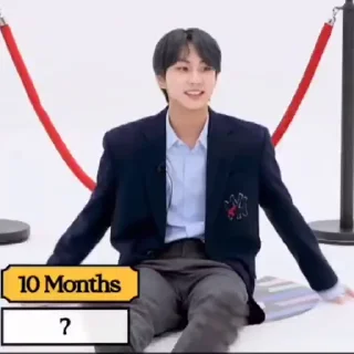 Sticker from jungwonii(>ω^)