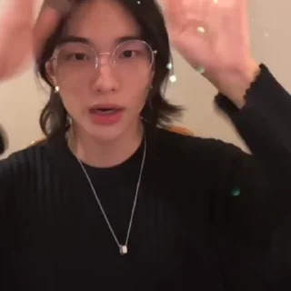 Sticker from Hyunjin @vinihelpi