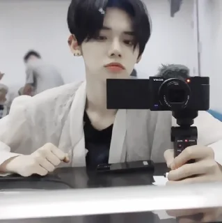 🧹 emoji ˖ ་.YEONJUN ! ? ★ ▸ by @lomicor Telegram sticker 18 of 40