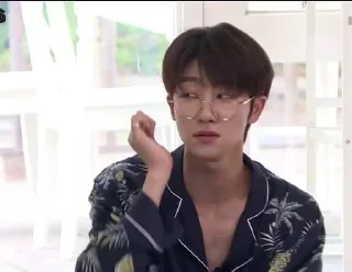 🧐 emoji HORANGHAE 🐯 Telegram sticker 15 of 108