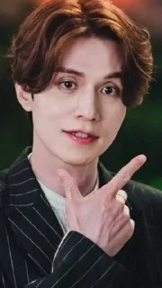 🌟 emoji Ли Дон Ук Telegram sticker 16 of 31