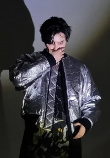 Sticker from Lee Jong-seok