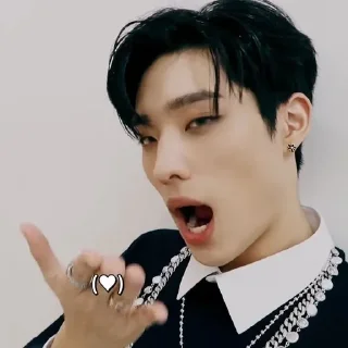 😘 emoji keeehoo Telegram sticker 14 of 19