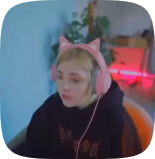 🥵 emoji мама даша Telegram sticker 13 of 29