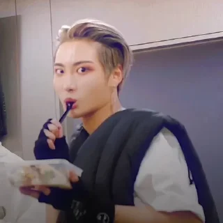 🙂 emoji сонхва Telegram sticker 9 of 25
