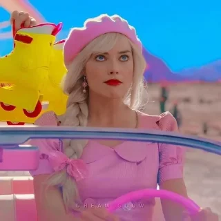 🌟 emoji Barbie Margot Telegram sticker 8 of 18