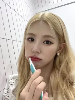 🌟 emoji 💋(G)i-dle💋 Telegram sticker 10 of 53