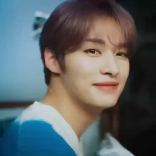 Sticker from Cutie Lee know ❣️❣️❣️