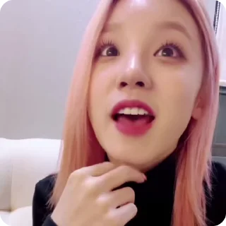 Sticker from Yuqi - (g)-idle``@Stickers_Hin