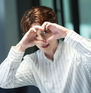 🥰 emoji Ли Дон Ук🥰Р Telegram sticker 23 of 120