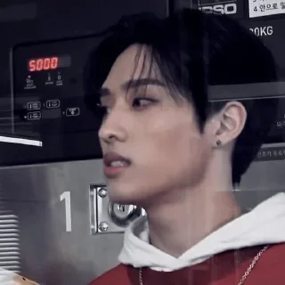 👺 emoji Кихо пупс - @King_BtS Telegram sticker 10 of 85