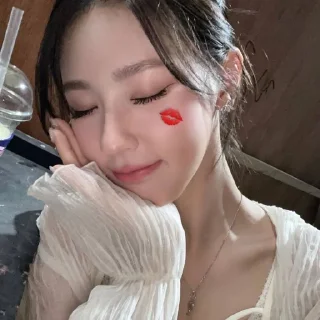 🌟 emoji miyeon @ILLstickk Telegram sticker 23 of 25