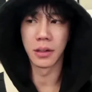 ➖ emoji lee jun young @real_2junyoung_official Telegram sticker 19 of 52