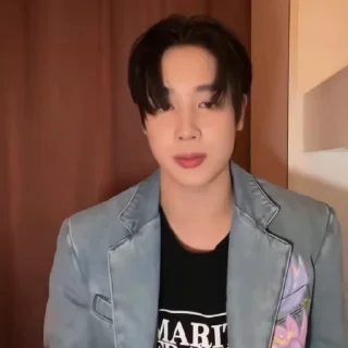 Sticker from #HUNTER @DANG7US