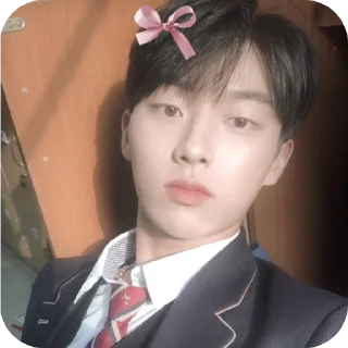 Sticker from Чхве хён ук♡ :: line | @ewqYou