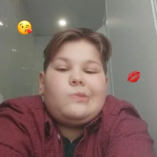 😘 emoji саша го встр? Telegram sticker 9 of 43