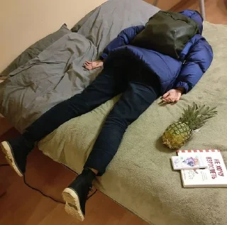 🛌 emoji знаешь кстати иди нахуй Telegram sticker 17 of 38