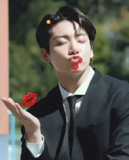 💋 emoji ГУКИ ДЛЯ ЛЮБВИ🥰 Telegram sticker 15 of 32