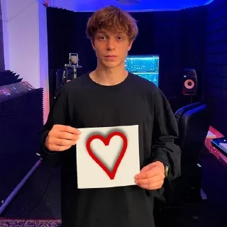❤️ emoji глеб калюжный Telegram sticker 8 of 26