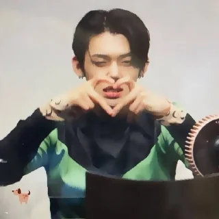 🌟 emoji 💗 или 💔? Telegram sticker 9 of 19