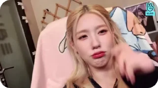 🤔 emoji Miyeon Telegram sticker 5 of 9