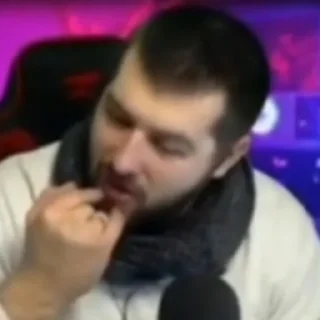 🤘 emoji А что тут должно быть?! Telegram sticker 7 of 64