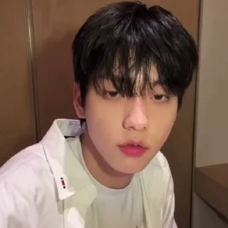 👾 emoji soobin fr @txth1lp Telegram sticker 5 of 40